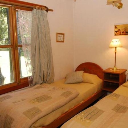 Bungalows El Bosque De Los Elfos San Carlos de Bariloche Habitación foto