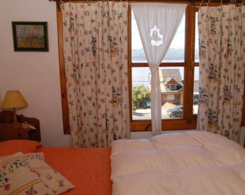 Bungalows El Bosque De Los Elfos San Carlos de Bariloche Habitación foto